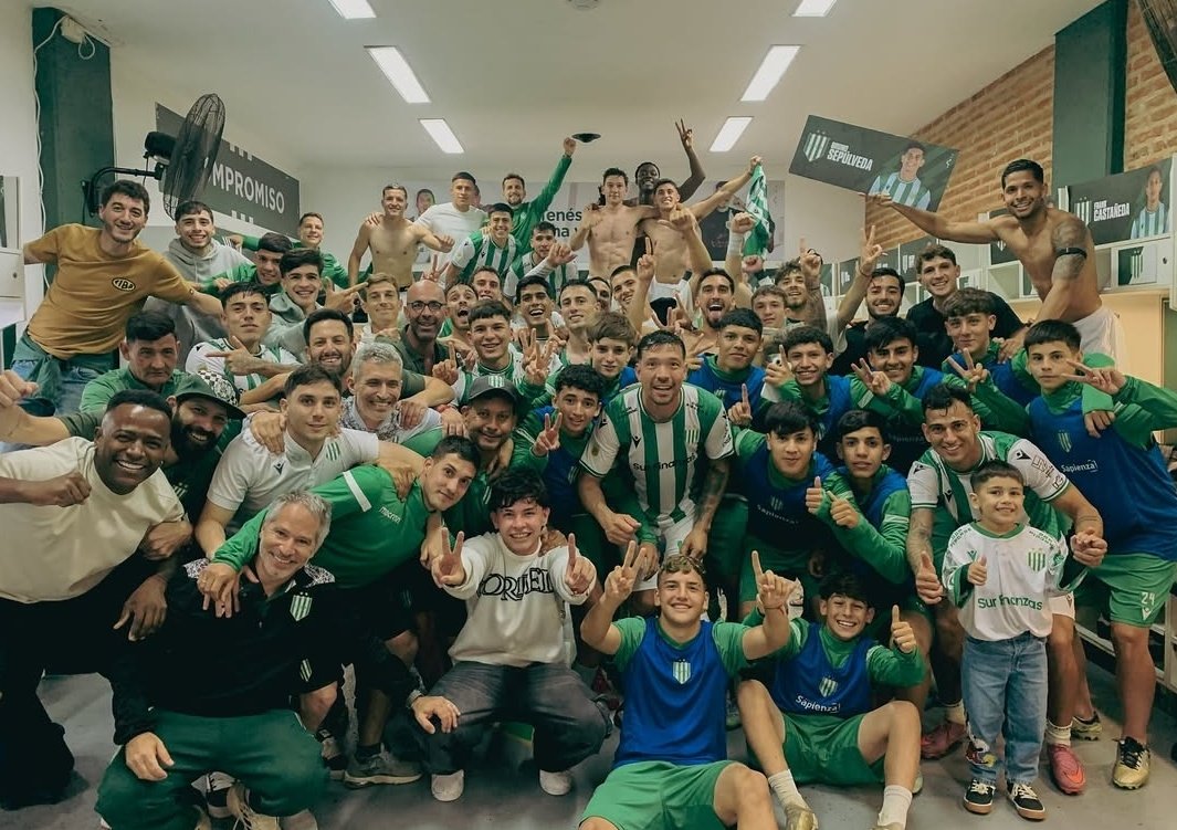 #Banfield +12  💚🤍