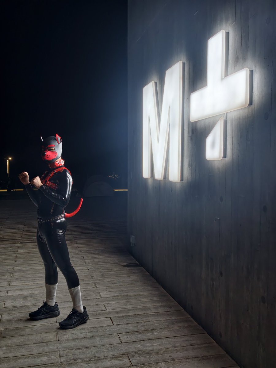 今年萬聖節好開心 多了一位新成員加入 
🟥🐶 <a href="/MSlave1995/">m.slave1995</a>
🟨🐶 <a href="/ginsolarsocks/">Gin Solar 🐶 🔜 BKK Fetish Ball 2025 🇹🇭</a>
⬛ <a href="/Alex_OvO_TT/">👉🏻 ᐃŁΞX T-T ☀️🌈🦄</a> 
<a href="/rappelz_hk/">RAPPELZ</a>

<a href="/kbboy_official/">KBboy</a> 我們都是你的忠實粉絲哦！