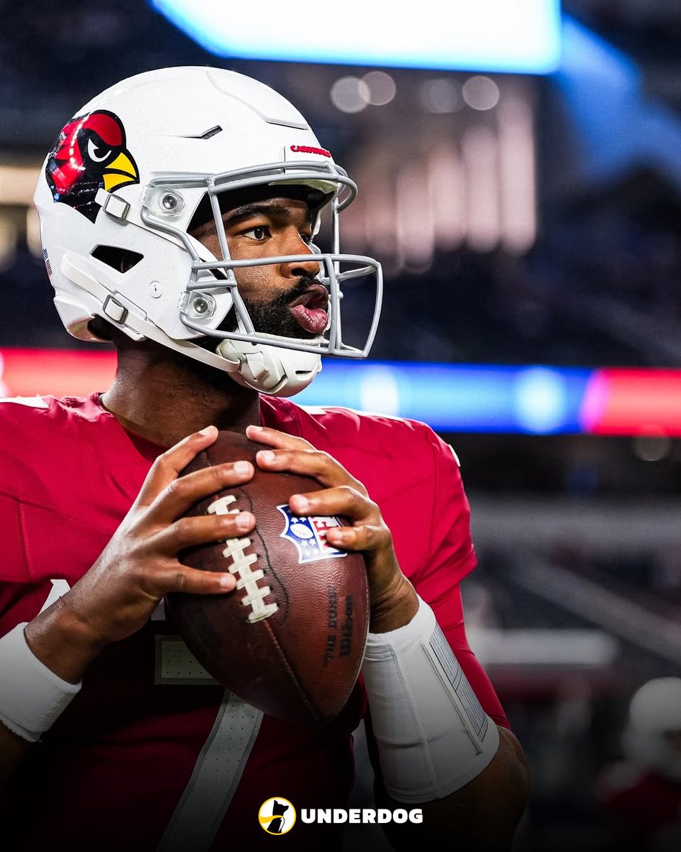 UnderdogNFL's tweet image. Last 2 Cardinals QBs with 200+ passing yards, 2+ passing TDs in 3 consecutive games:

Jacoby Brissett (2025)
Carson Palmer (2015)