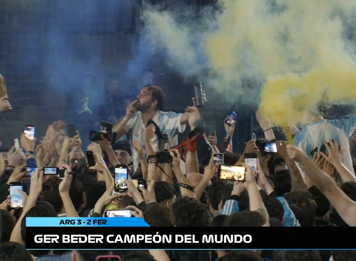 xmilianx_'s tweet image. 