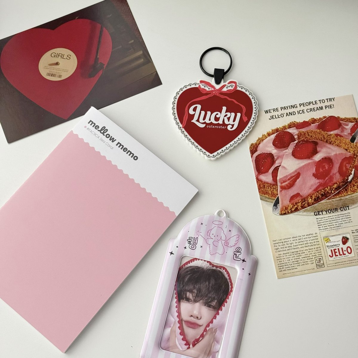 withKhonchanart's tweet image. all pink 🎀🩷 

#mewithkhonchanart #สมุดโกญจนาท #notebooks #fypシ