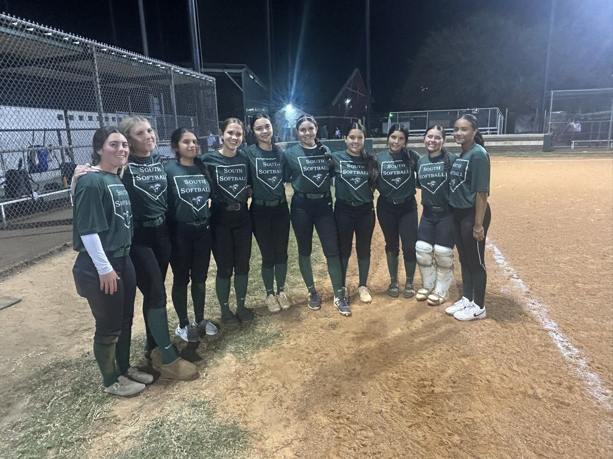 Wrapping up Fall Ball tonight! 🔥 Ready to carry that momentum into softball season! 🥎💪 Countdown begins