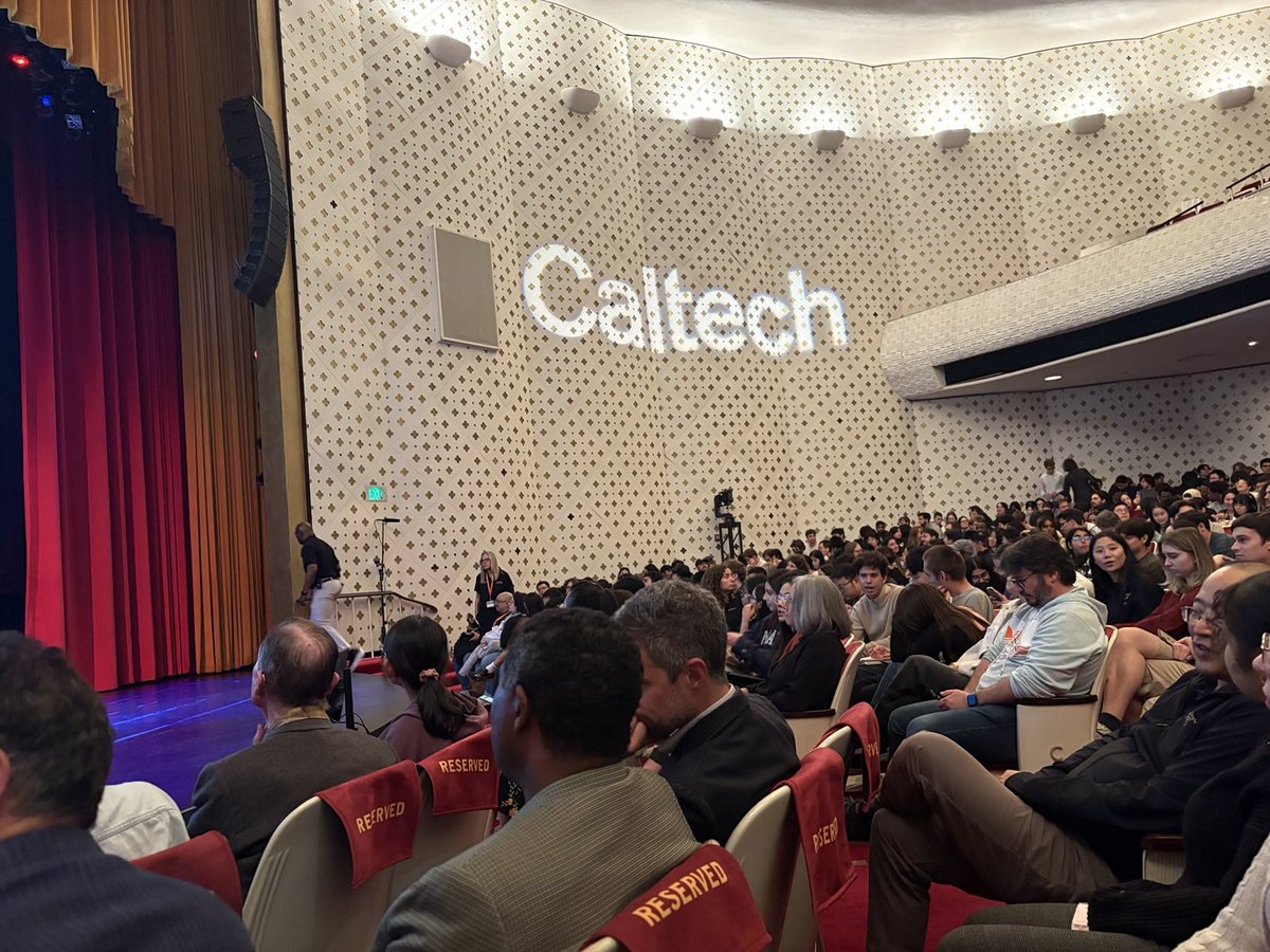 stevscaz's tweet image. Beckman at #Caltech filling up for talk by Bill Gates #climate #Caltech #Pasadena