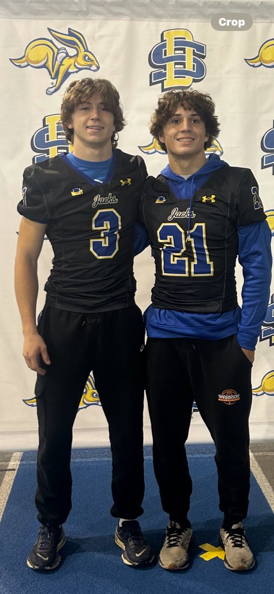 Thanks <a href="/Coach_Benedetto/">Vince Benedetto</a> and <a href="/GoJacksFB/">SDSU Football</a> for the game day invite! <a href="/CoachDtjackson/">Dan Jackson</a> <a href="/MrRyan_Evans/">Ryan Evans</a> <a href="/WHS_Fball/">Sioux Falls Washington Warriors</a>