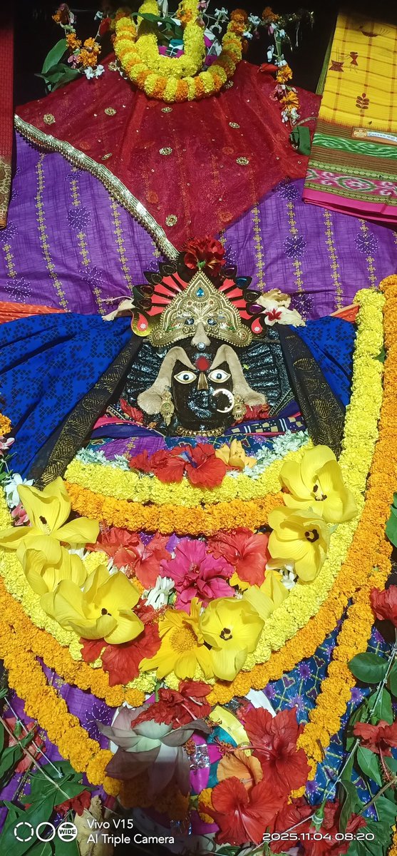 SuryalokSamaja's tweet photo. #ଯାଜପୁର ର ଅଧିଷ୍ଠାତ୍ରୀ ଦେବୀ ମା ବିରଜା ଙ୍କ ଆଜିର ଦର୍ଶନl🙏🙏l https://t.co/lATc2mDRZj