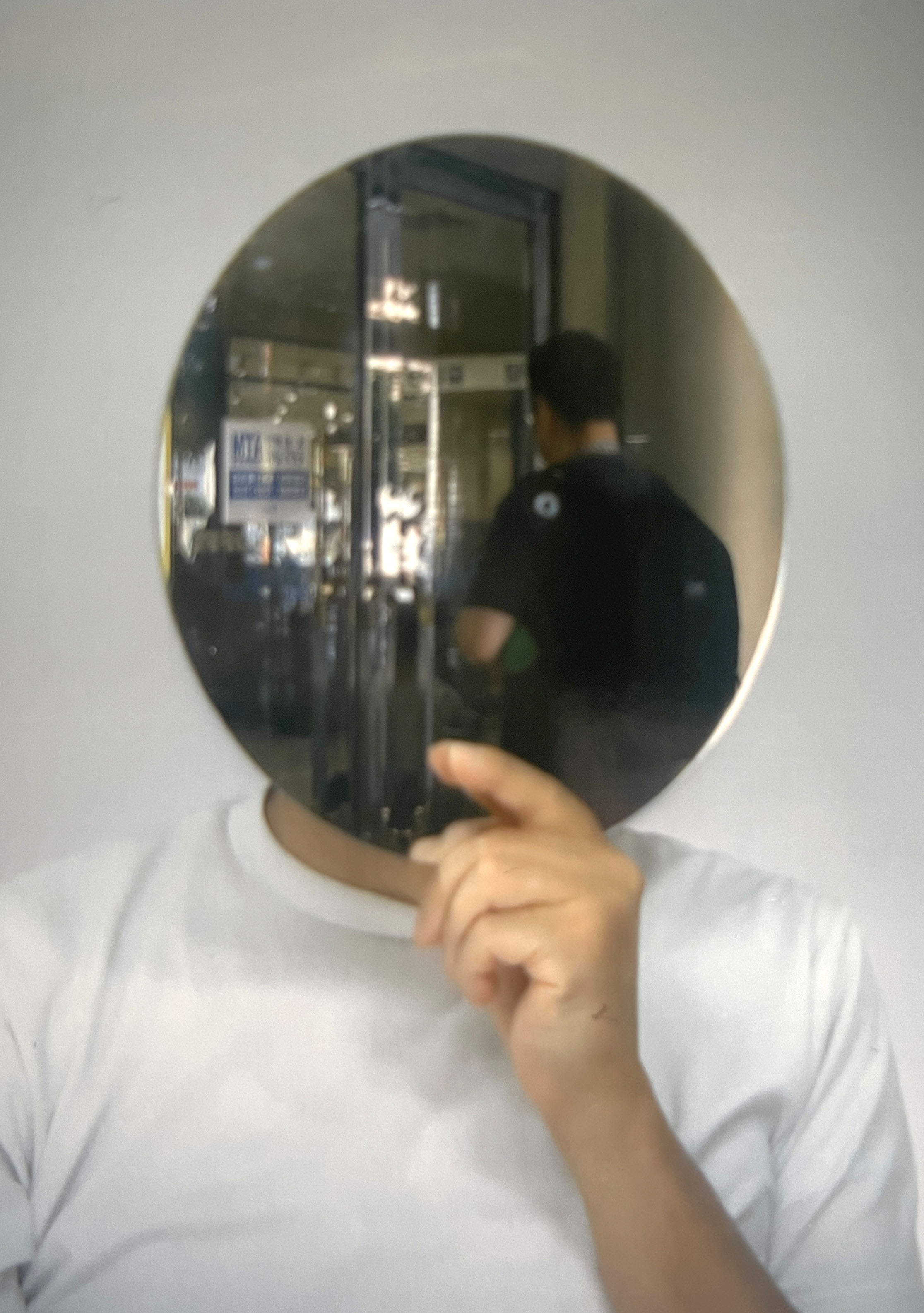 ティナリ　証明写真 証明写真機写真 - Search / X