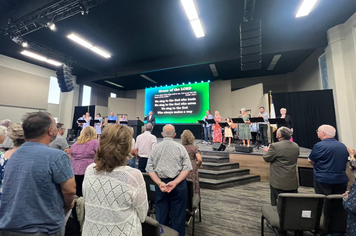 EsdlumenLED's tweet image. 🌟Rental Case Highlights | Pilot  Pro Series in Action   At Christ Community Church (U.S.), our Pilot Pro 2.6 rental LED display is bringing worship to life.  

 #RentalLED #ChurchAV #WorshipExperience #PilotPro #LianTronics #DigitalTransformation #CustomerSuccess