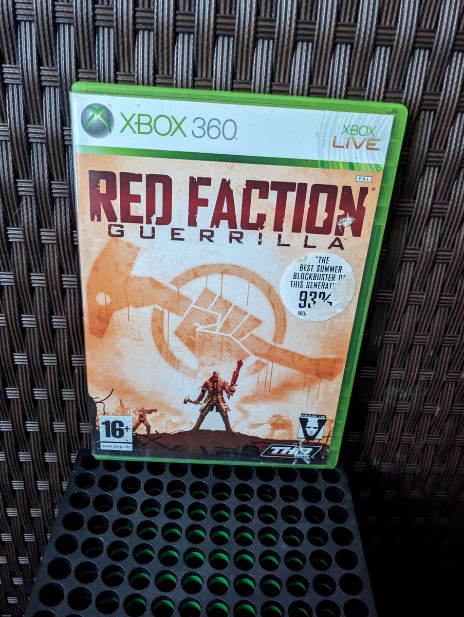 RetroCheating's tweet photo. Who else spent weeks absolutely obliterating every EDF building in the Tharsis region with your sledgehammer! No matter how many respawns it took, & then checking up on your old friend Parker in his shack now & again :D #RedFactionGuerrilla #Xbox #Microsoft #RedFaction
Follow :D https://t.co/vZ86Er7mHr