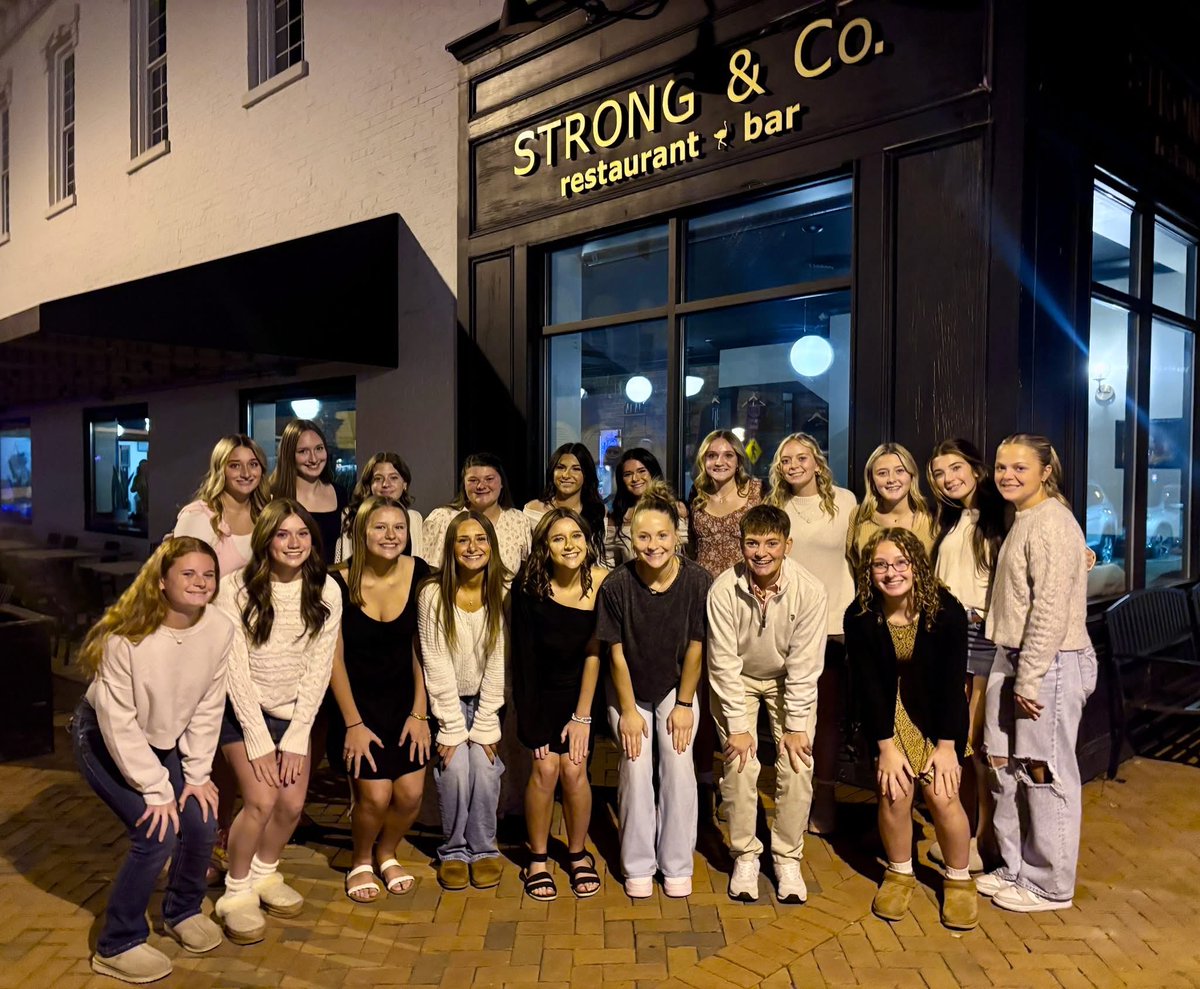 💪⚽️🛡️….record breaking year! Congrats to all of the Lady Generals on a great season. Thank you seniors! Time to start preparing for next season! 😤
<a href="/SamBlackburnTR/">Sam Blackburn</a>