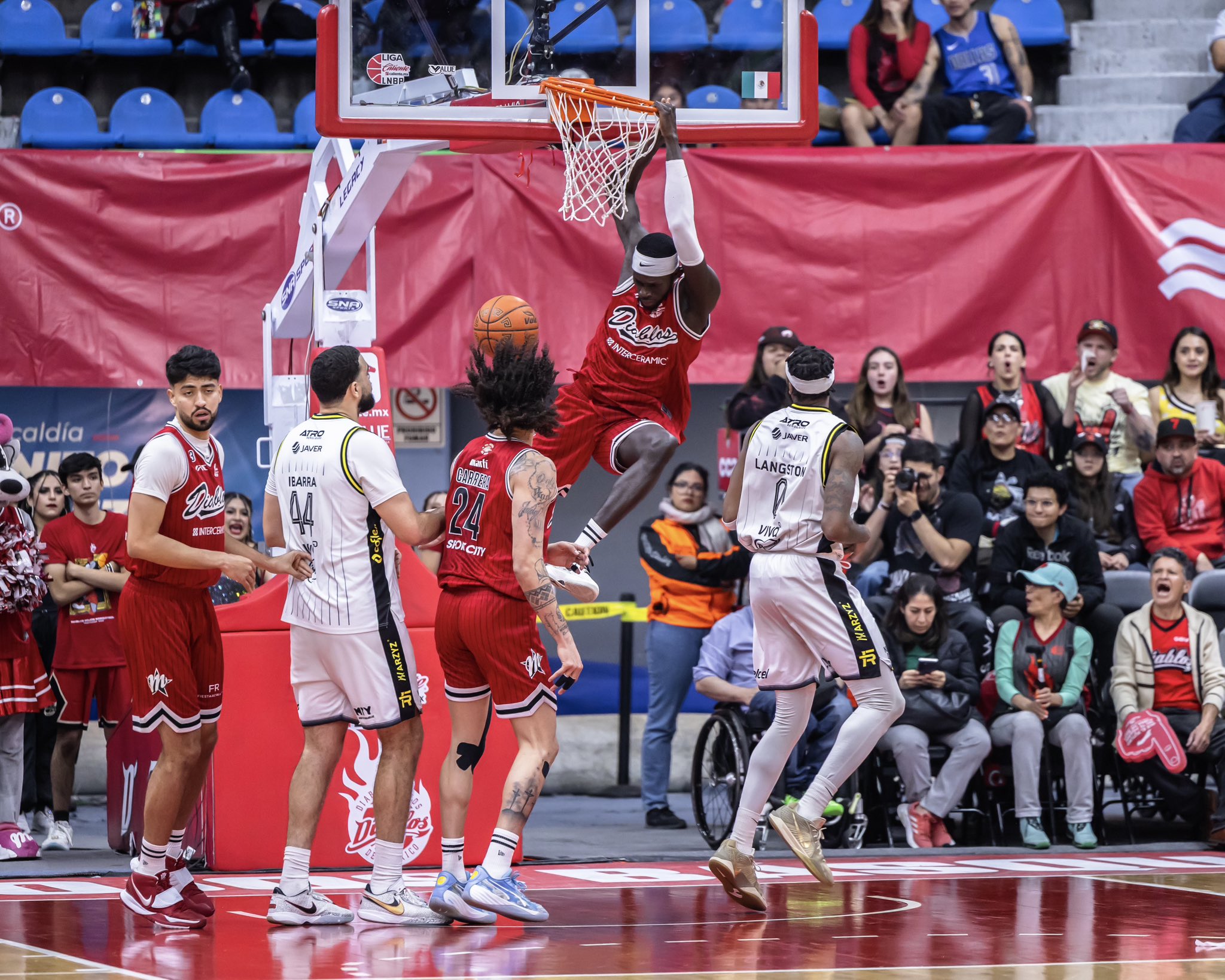 Diablos perdieron el primero ante Fuerza Regia | @DiablosBasquet