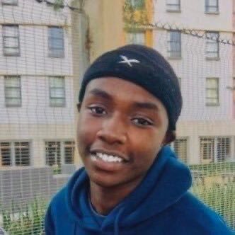 Umqondo waleNsizwa wahamba mhla Idla ukudla okubolile kweEFF😂