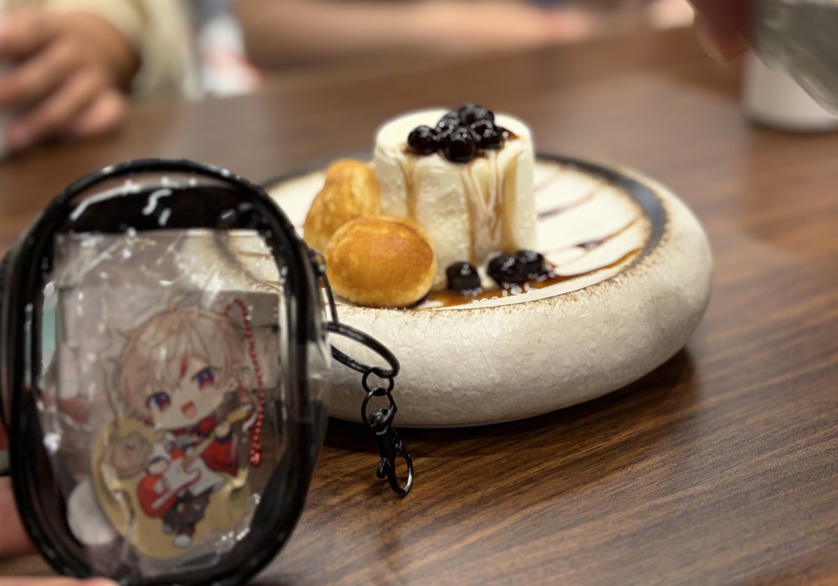 詩詩、 tweet media