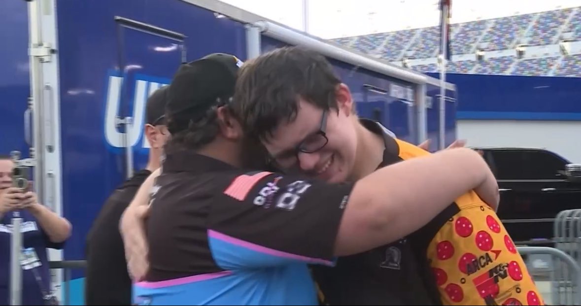 Brayton Laster tweet media