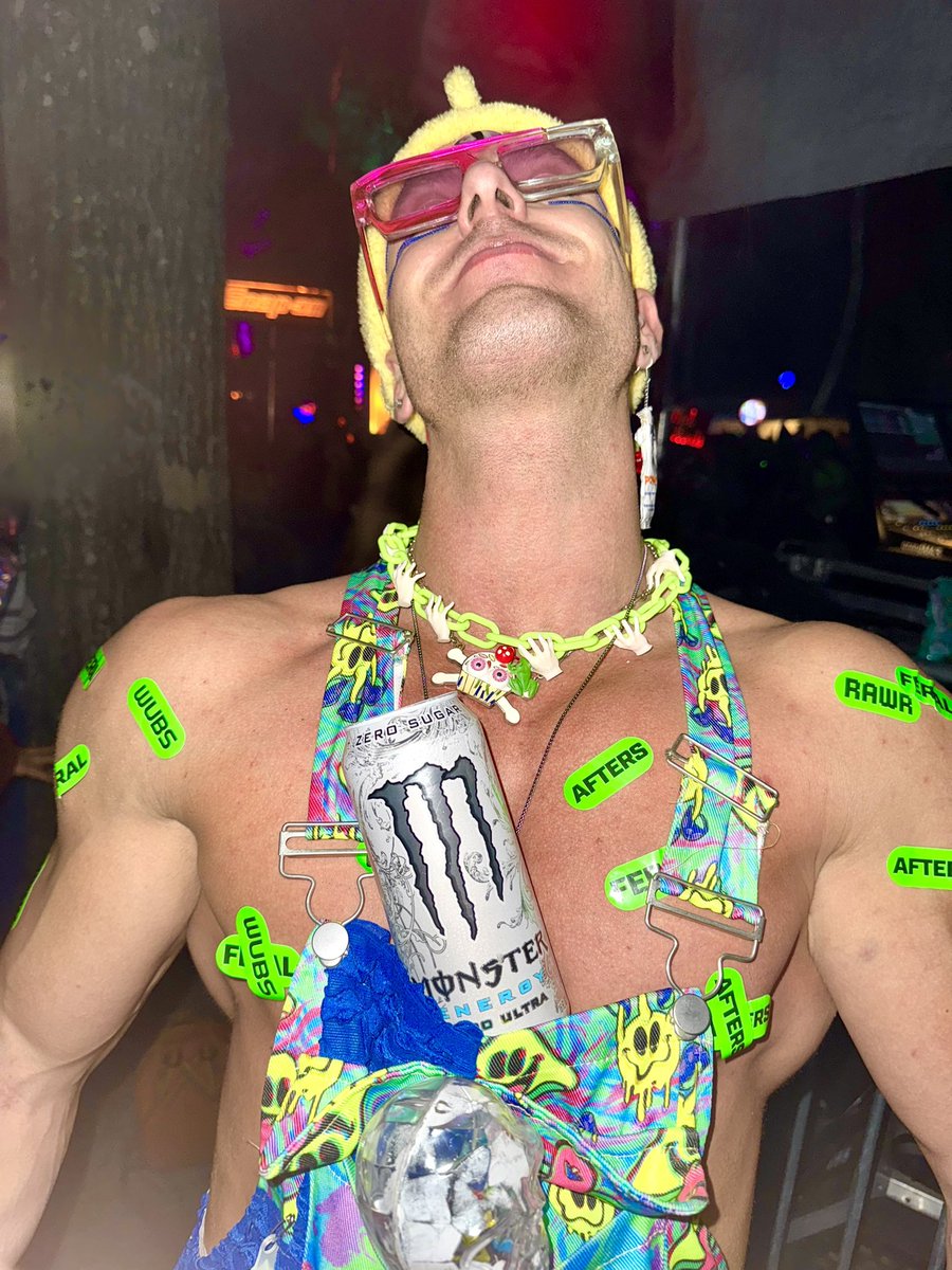 kyle tweet media