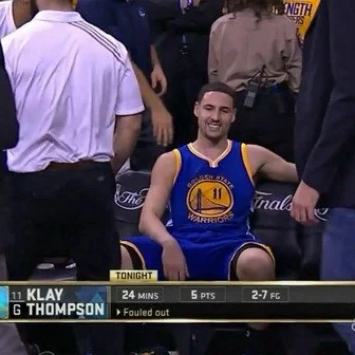 BrickCenter_'s tweet photo. Klay Thompson every game this season knowing he going home to Meg https://t.co/mHblb2npjs
