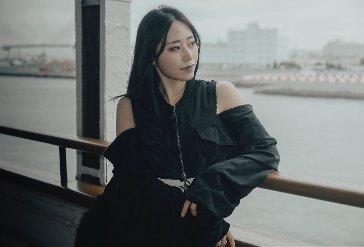 9116Dream's tweet photo. 𝐘𝐎𝐊𝐎𝐇𝐀𝐌𝐀 🚢
 #portrait   #street https://t.co/gii3Q0AiPm