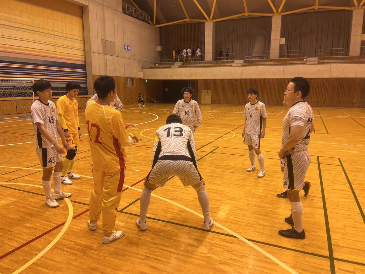 【公式戦 結果】

2025年11月3日(祝)

千葉県フットサルリーグ2部後期第1節
大網白里アリーナ
17:15 vs fantasma

2-1勝利🏅