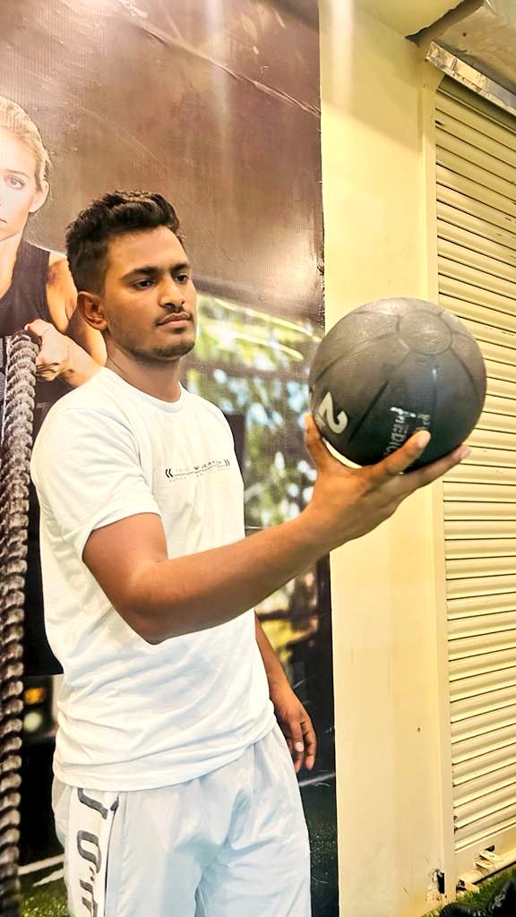 कल मेरे जन्मदिन पर आप सभी के प्यार और शुभकामनाओं ने दिल को छू लिया 💫
आप सबका तहे दिल से शुक्रिया 🙏
“ज़िन्दगी की राह में जो साथ चल पड़े, वही अपने हैं,
वक्त आने पर जो खामोश ना रहे, वही सच में अपने हैं।” 
<a href="/NFUofficial1/">नेशनल फ्रीडम यूनियन ऑफिशल</a> <a href="/Bhincharpooja/">Pooja bhinchar </a> <a href="/JATbera1/">Bhera ram</a> <a href="/rb_jaat/">Rajendra Bidiyasar【 राहगीर 】डीडवाना</a> <a href="/dr_sanju__/">Sanju choudhary</a> <a href="/seemabadiyasar/">Seema badiyasar</a>