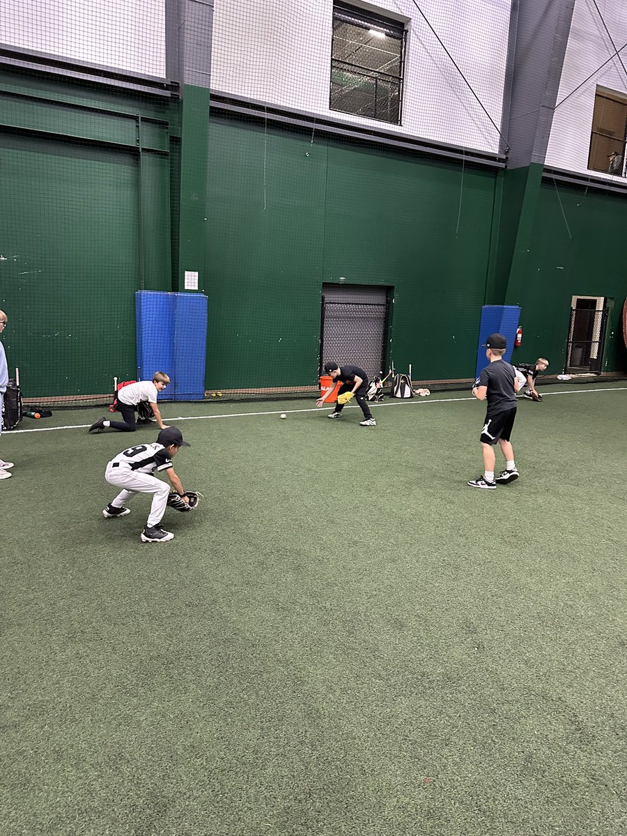 UBA Select tweet media