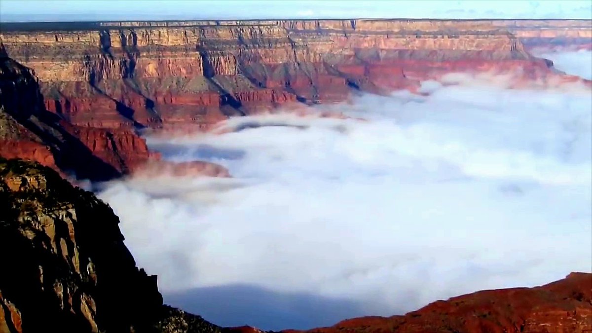 geologyBits's tweet image. 🟥 ☁️ A full cloud inversion
often simply called a &quot;cloud inversion&quot; or &quot;total cloud inversion,&quot; is a striking atmospheric phenomenon.

❤️ 🔁 #CloudInversion #SeaOfClouds

🎞 @Summitseeker196
▶️ Where a dense, uniform layer of low-lying clouds or fog completely fills a valley,…