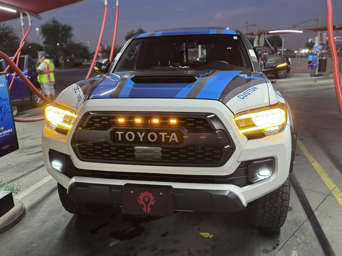 LunaHydreigon's tweet photo. $9,296 - Deep Clean, Wrap, PPF, Full Bra, Painted Badges, & Powder Coated Pearlescent Rims…
100% Recommend the Hyer Quality Detail Shop!!! 💙
#custom #tacoma #toyota #trd #trdpro #wrap #arizona https://t.co/M80ZplNla6