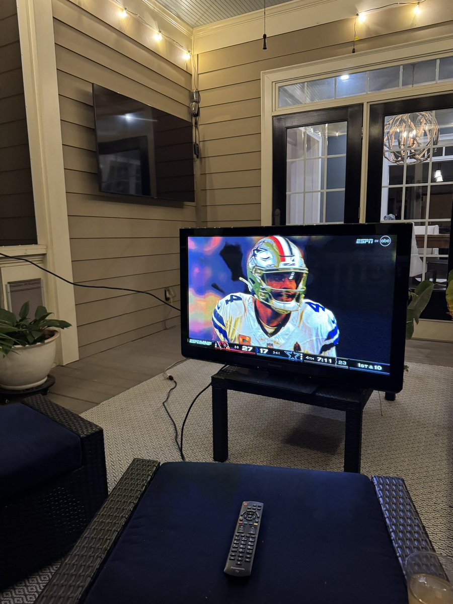 richcutter's tweet photo. Well @espn @Disney @Google @YouTubeTV — you tried to keep us from #MondayNightFootball, but a coaxial cable and a coat hanger came to save the day. https://t.co/pg6MBmesxu