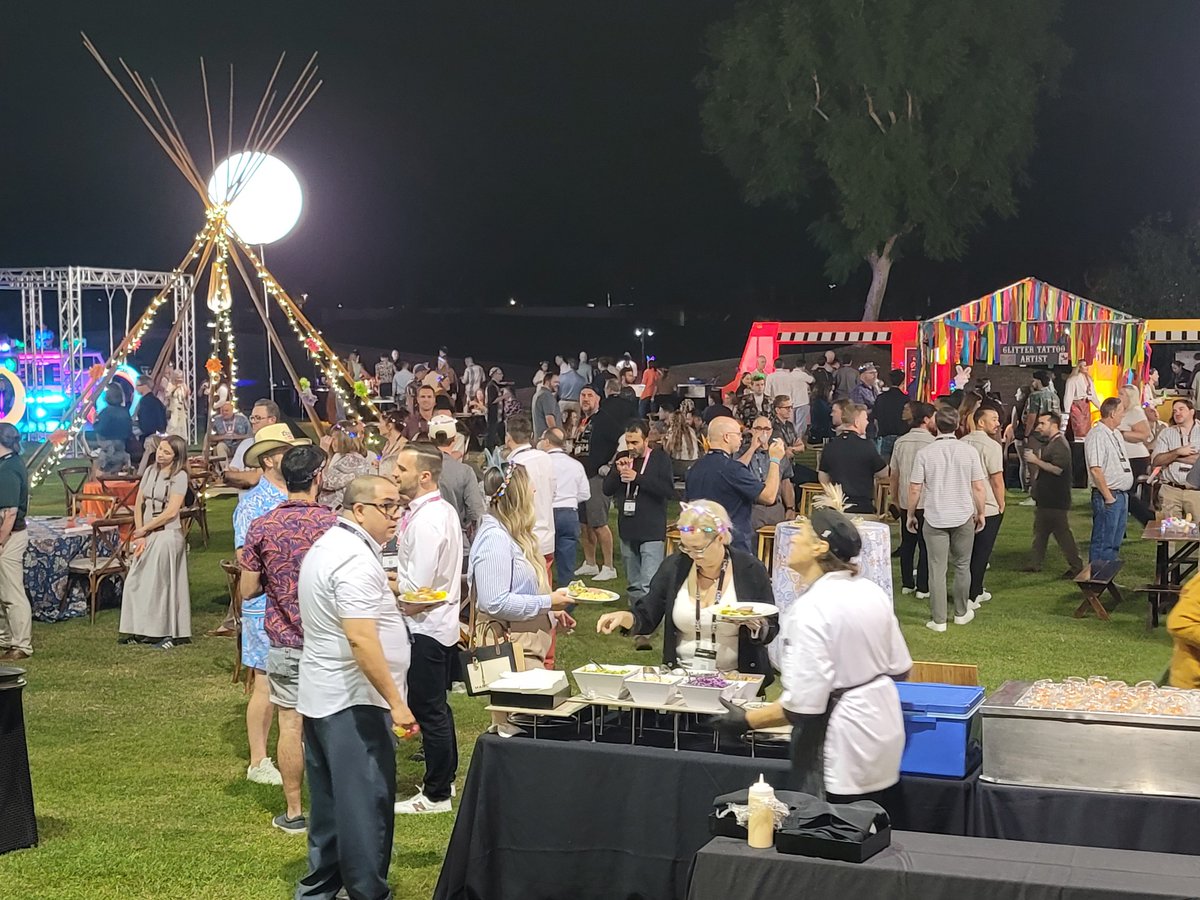 cmicsoftware's tweet image. The &quot; CMiC Coachella” event is in full swing!

Attendees are “en vogue” in their tassel and fringe accented outfits, celebrating over five decades of innovation and success in style.

This action-packed event is a true reflection of CONNECT’s “work hard, play hard mantra.

Event…