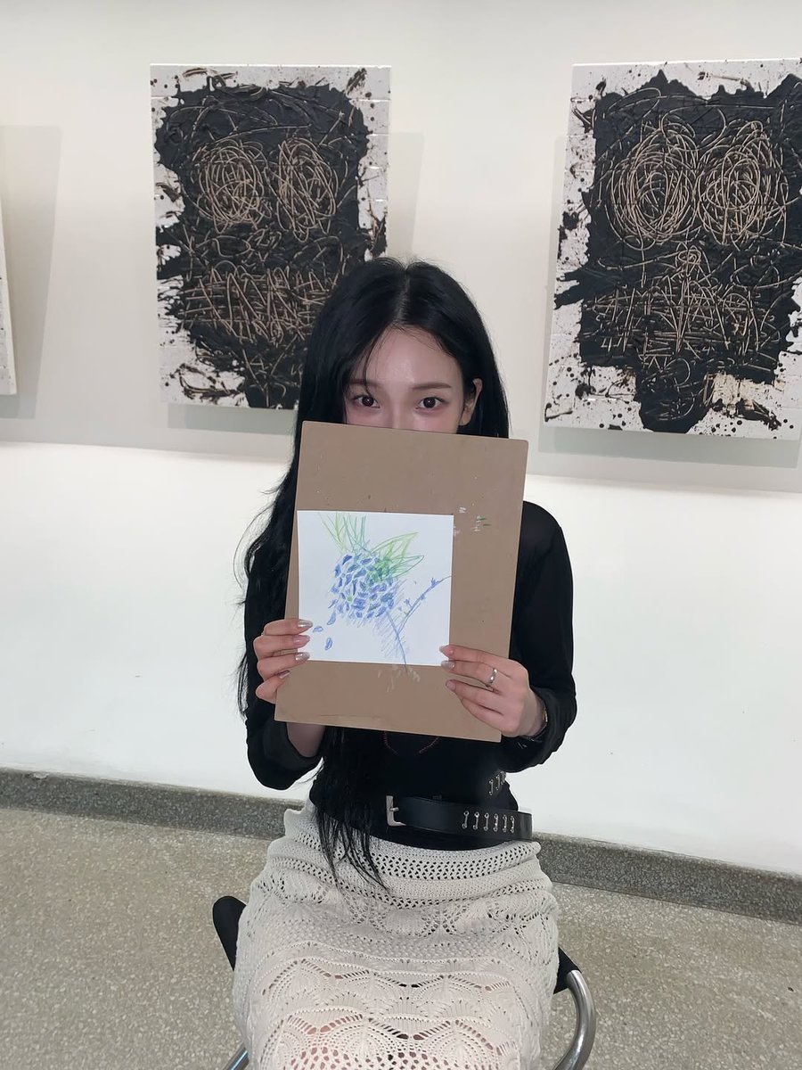 작품에 대한 설명
궁금합니도
잒까님..