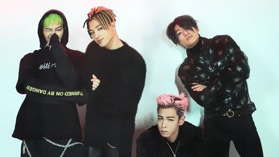 ot3plusone's tweet image. cute as hell                             what the hell