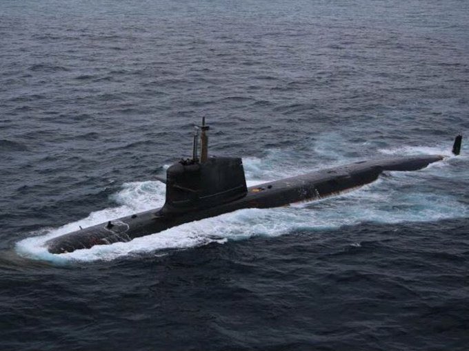 IamRajat_Pandit's tweet photo. India’s depleting underwater combat arm remains a big worry. #Project75India to construct 6 new German-origin subs with AIP at MDL for over Rs 70,000 crore is still some months away from being inked. 1st boat will roll out 7-8 yrs after contract. Btw, P-75I got AoN in 2007!!! https://t.co/MbkLClAywt