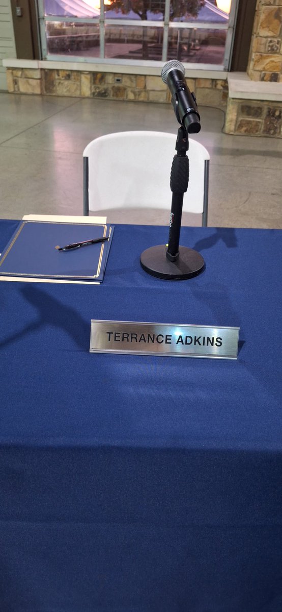 crosstowntrey's tweet image. It’s official.!!!