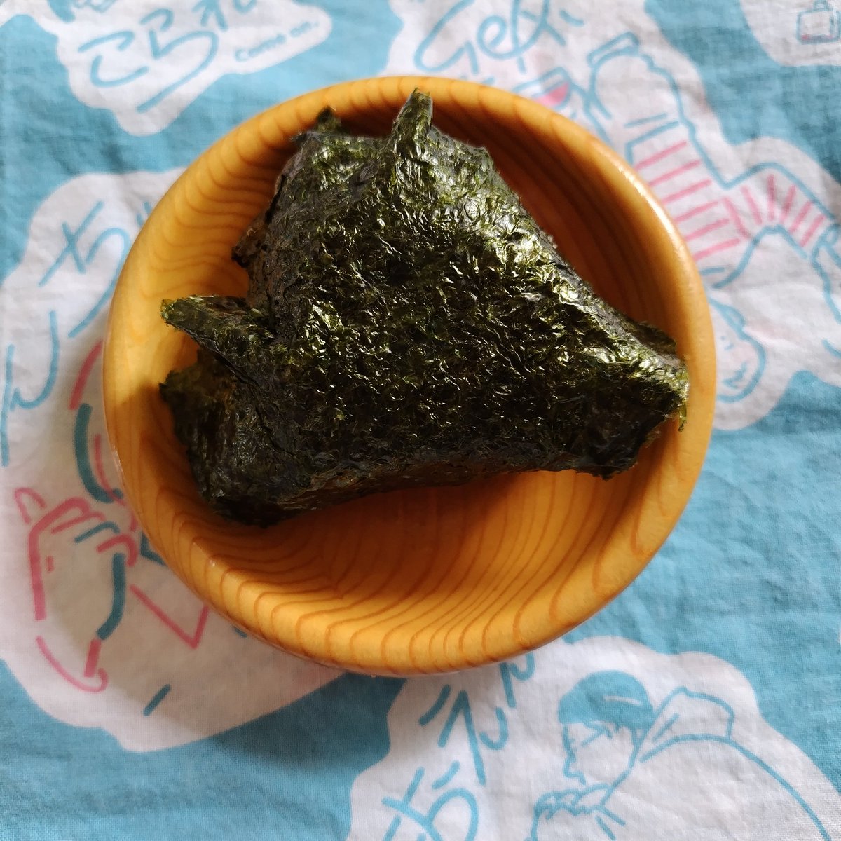 #OnigiriActhion 

今日も梅干しいり😚