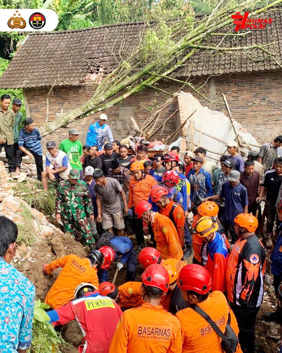 Polri melalui Polres Trenggalek bergerak cepat menanggapi bencana tanah longsor yang terjadi di Desa Depok, Kecamatan Bendungan, Kabupaten Trenggalek, Jawa Timur. Polres Trenggalek menerjunkan Satgas bencana untuk bergabung dengan TNI, Basarnas, BPBD, dan instansi terkait dalam