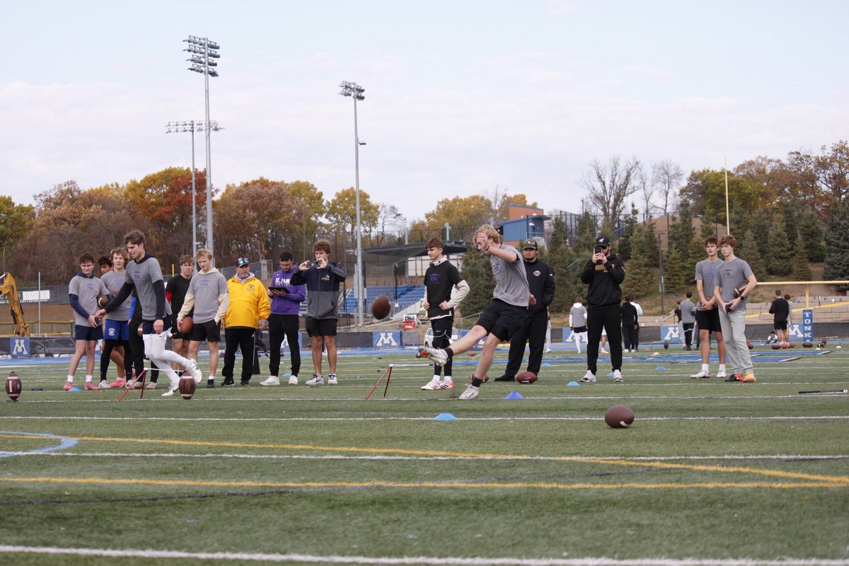 Phase3Kicking's tweet photo. 📸 If you attended our P3K Minnesota Fall camp,  please see the Google Drive link below for over 700 camp photos take by photographer Asa Heeren 🖼️

Some awesome photos. Feel free to save, post and use the photos however you’d like!

https://t.co/fwYx0arRld

• @SpecialTeamsFB • https://t.co/911Dp6kIIP