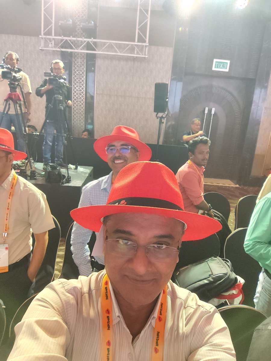 sanjaykmrsingh's tweet image. Celebrating in Redhat style
