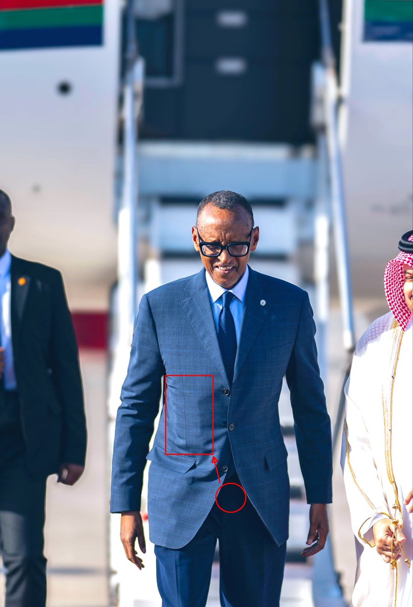 Iyi ngegera y,umwicanyi #Terrorist Criminal <a href="/PaulKagame/">Paul Kagame</a> wasanga isigaye igenda yinyaraho.
Urine bag😏🤔??

#TeamPK <a href="/UrugwiroVillage/">Presidency | Rwanda</a> <a href="/rpfinkotanyi/">FPR-Inkotanyi</a> 
<a href="/RwandaGov/">Government of Rwanda</a> <a href="/RwandaMoD/">Rwanda Defence Force</a> <a href="/RwandaParliamnt/">Rwanda Parliament</a>  <a href="/RwandaOGS/">Rwanda Government Communications</a> #Turwimane #Turikumwe #Kigali2025 #WeAreTogether #GenPK #RwoX #Rwanda #ibifobagane