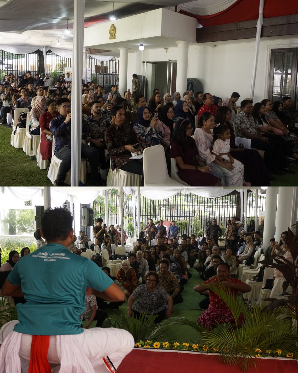 The Embassy of Sri Lanka in Jakarta organized a ‘Sri Lankan Traditional Dance Show &amp; Workshop’ at the Embassy premises on 1 November 2025.

Read more: srilankaembassyjakarta.com/2025/11/04/emb…

#SriLanka #Culture #traditionaldanceshow #SrilankainIndonesia