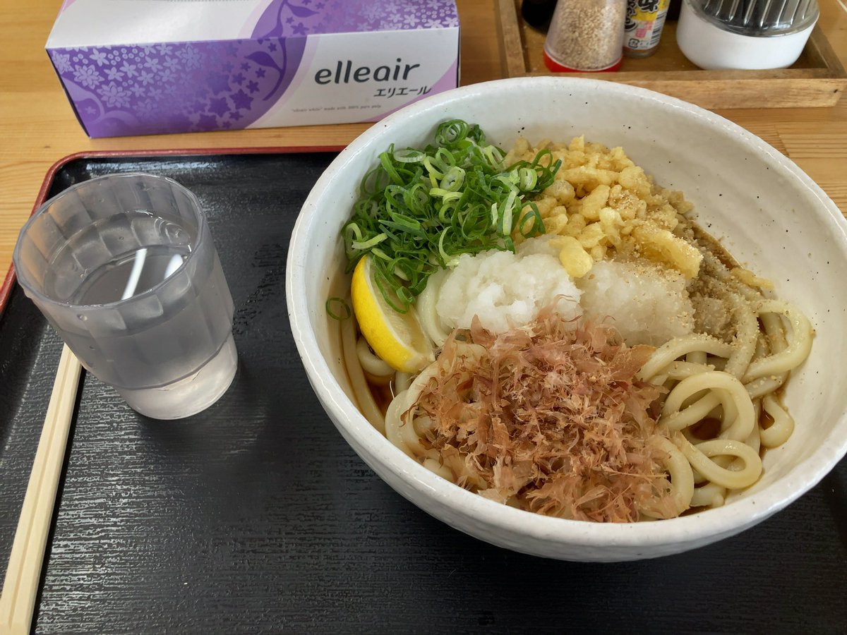今日のうどん
昨日のうどん
おとといのうどん…σ^_^;