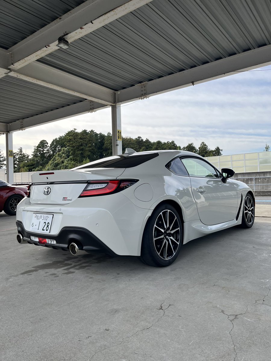 41roll's tweet image. 平日は空いてていいね☺️