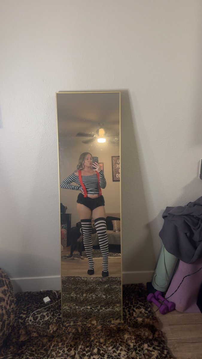 dabaerae tweet media