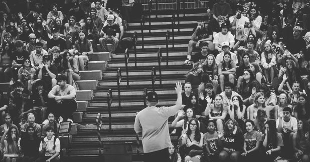 rj_mccauley's tweet photo. PRAISE REPORT: MLK HS outreach last Wednesday was over 400+ students in attendance and 40 gospel decisions for Christ. Sending prayers and sowing the seeds of the gospel these past 4 years after the pandemic has been totally worth it! ❤️🔥 #RevivalGeneration https://t.co/pEew9uN5x7