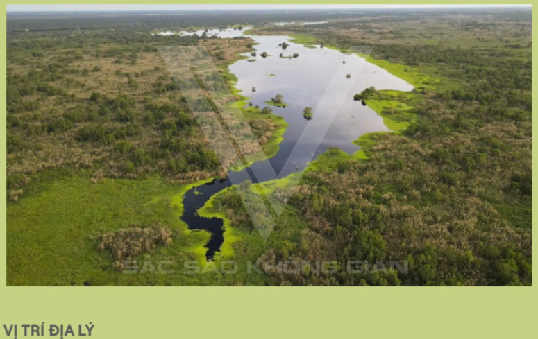 Quê hương và tuổi trẻ 

Quê hương tôi có cánh cò bay lả, 
Những trưa hè mái lá mát dịu êm. 
Tôi sinh ra, đất nước đã êm đềm, 
Khi tiếng súng không còn gầm giận dữ.  

Bốn ngàn năm xuôi theo dòng lịch sử, 
Thịnh rồi suy như con sóng thuỷ triều.
Tổ tiên tôi anh