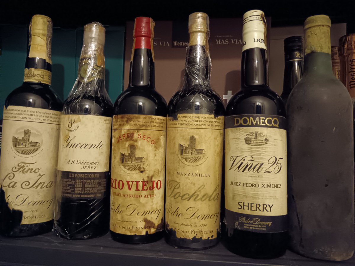 Y para finalizar la gran quedada, unas cuantas Macharnudo más un dulce a ciegas que no lo adivinara ni dios🤣🤣