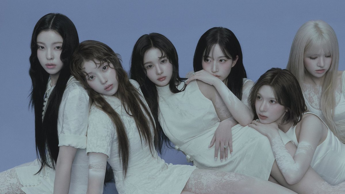 Songs with the highest peak on Billboard Global 200 by JYP Artists in 2025 so far:

1. Stray Kids - Ceremony (#10)
2. TWICE - Takedown (#30)
3. TWICE - This Is For (#39)
4. <a href="/NMIXX_official/">NMIXX</a> - Blue Valentine (#59) 📈
#NMIXX #엔믹스