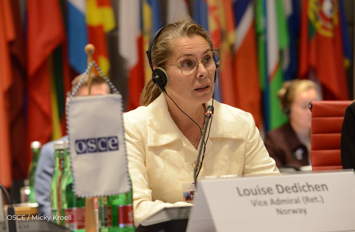 Finland_OSCE's tweet image. 25 years of #UNSCR1325: The Women, Peace and Security agenda remains central to 🇫🇮 as Chair of @OSCE and #FSC — today hosting an anniversary event in Vienna. Advancing #WPS — a matter of societal resilience and inclusive security — is more relevant today than ever.