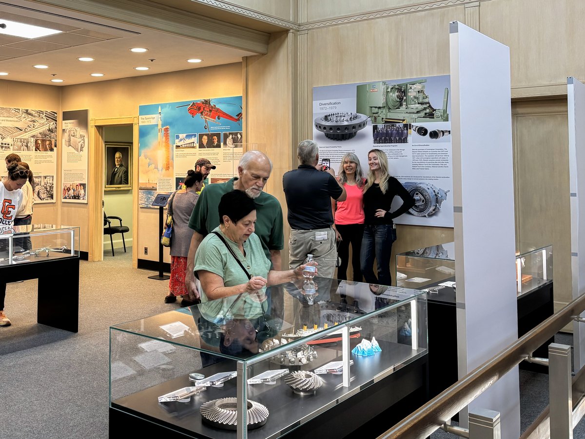 Gleasontweets's tweet image. When visiting The Gleason Works in Rochester, NY, don’t forget to stop by the Historical Lobby Museum, combining historical charme with 160 years of innovation: gleason.com/160 

#gleason #geartechnology #gearhistory #gleason160