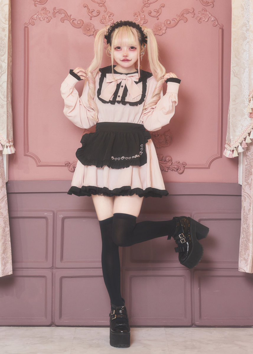 nyanMe_info's tweet image. ┈┈┈┈┈┈┈┈┈♥♡♥┈┈┈┈┈┈┈┈┈┈

                𝐧𝐲𝐚𝐧 𝐌𝐞 𝟐𝐧𝐝 𝐜𝐨𝐥𝐥𝐞𝐜𝐭𝐢𝐨𝐧

♥ めいどにゃんぴーす♡
     （ BLACK / PINK ）

♥ -¥10,900(税込)

♥ 11/7(金) 18:00販売開始

🔗 nyanme.tokyo/items/124275763