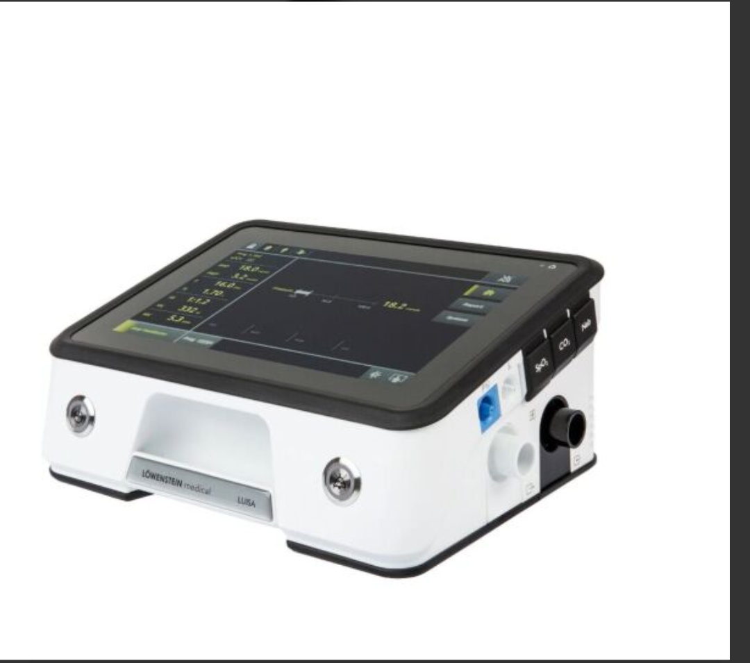 AnyColazo's tweet image. Actualizamos, Ame tiene 1 año, de encuentra el Gutiérrez, este equipo de oxígeno de la foto es su soporte de vida para ir a casa. Necesitamos reunir  1.500.000$ más. Si 15000 personas más donan $100 o 1500 donan $1000 llegamos. Alias: fund.fcnea