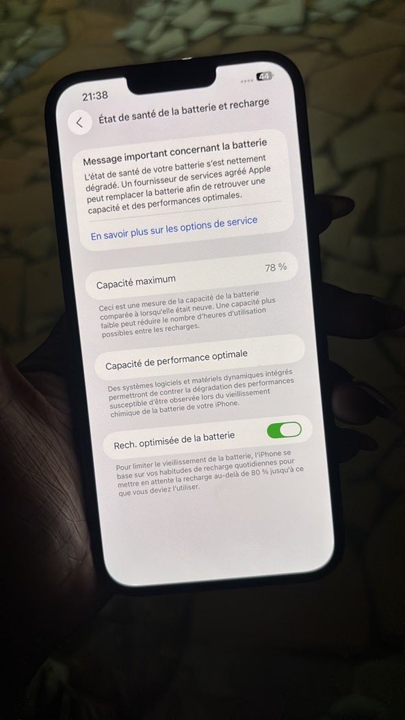 iPhone 13 pro max
256g
Batterie 78%
225.000 francs
Aucune fissure, aucun problème.
Rt svp