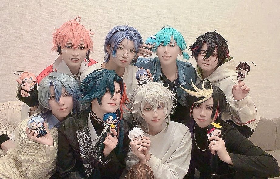 【🌈🕒/cos】 #ねこにじオフ会2025

誰が来るか分からないお誕生日会をしてもらいました🎂
オタクたのし〜〜😄😄😄😄😄

適当に推し掴んで持ってきたパペが正解でお告げだったかもしれん。
怖いか、俺の勘が。